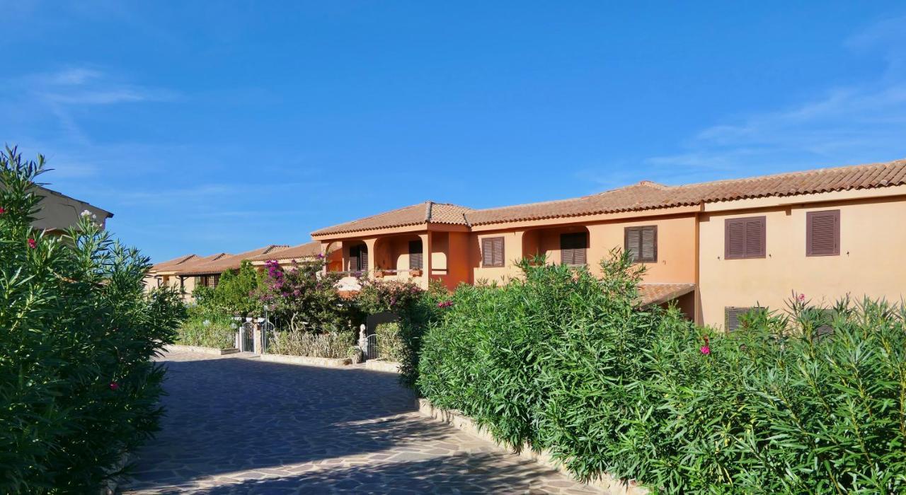 Residence A Golfo Di Marinella A 450 Mt Dal Mare Extérieur photo